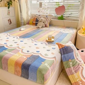 1pc Geometric Patterned Thickened Snowflake Fleece Bedding Set, Soft Comfortable Handfeel, Machine Washable, Suitable for Bedroom, Dorm, Hotel, Active Print, Polyester Cover, 160-180g Fabric, 11.81-13.39inch Height